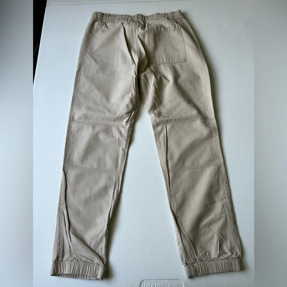 Abercrombie boys' beige jogger pants, size 9-10